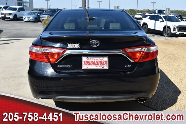 Used 2016 Toyota Camry SE image 8