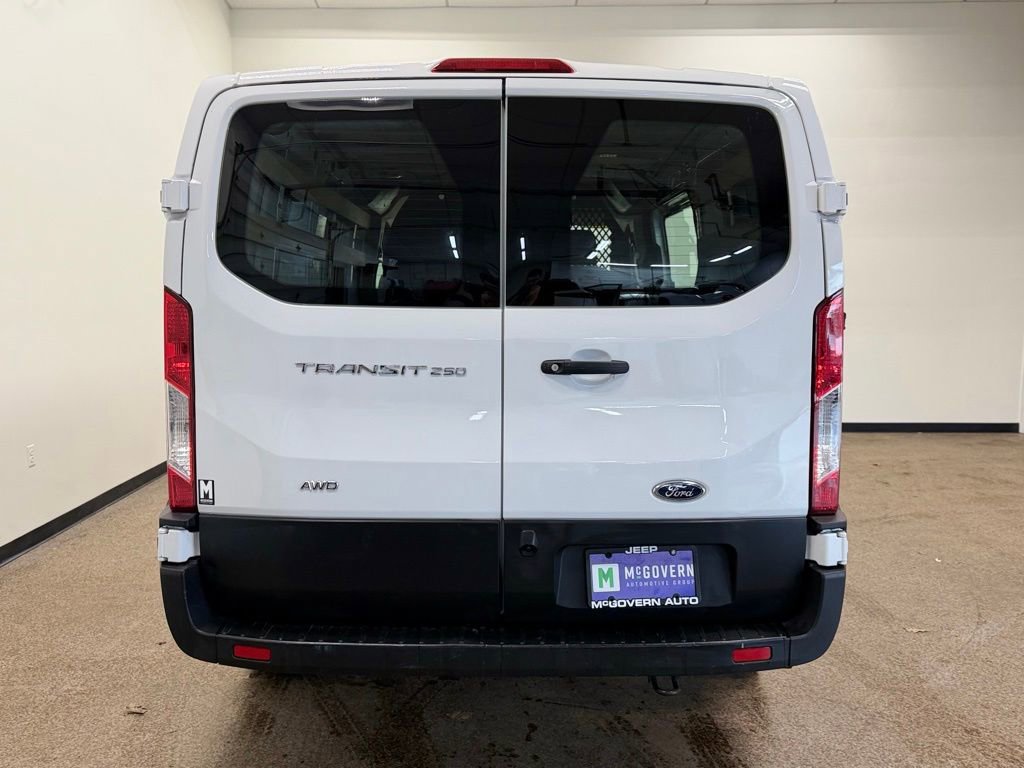Used 2024 Ford Transit 250 Low Roof AWD w/ Exterior Upgrade Package image 4