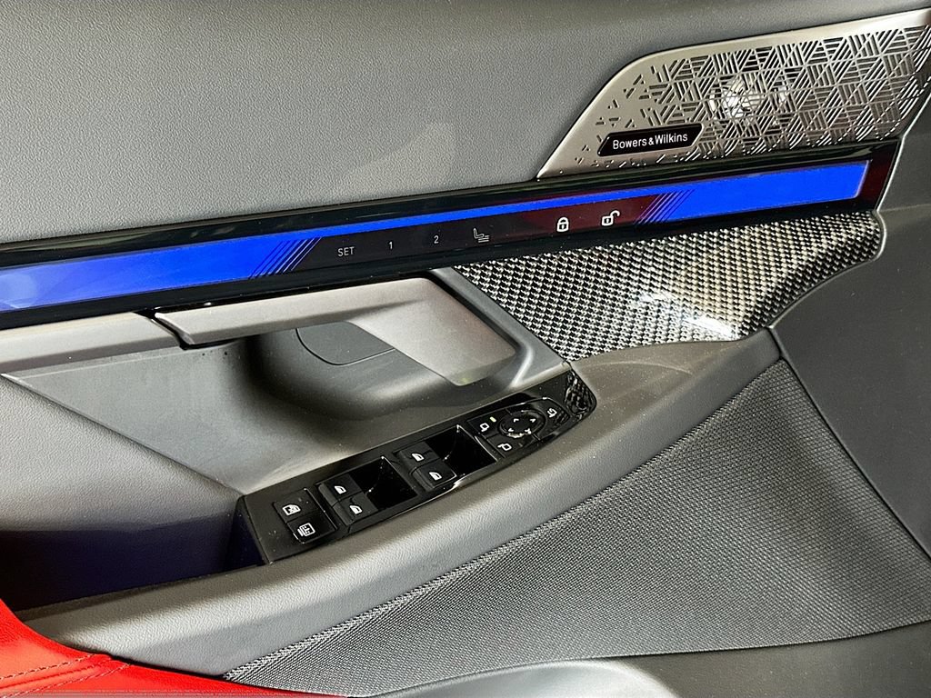 New 2027 BMW M5 w/ Executive Package AWD/4WD image 18