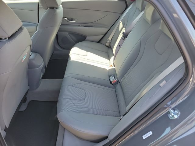 New 2026 Hyundai Elantra SE w/ Cargo Package image 19