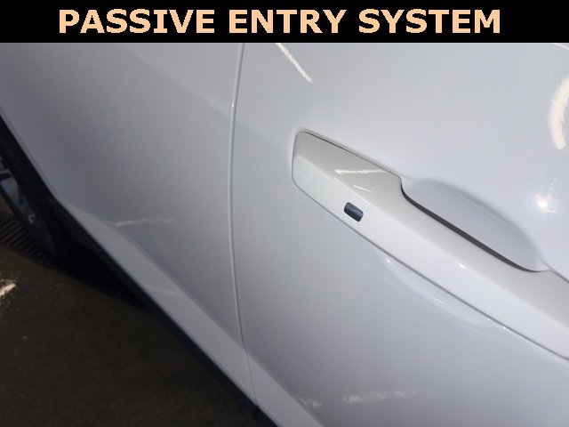 Used 2025 GMC Terrain Elevation image 11