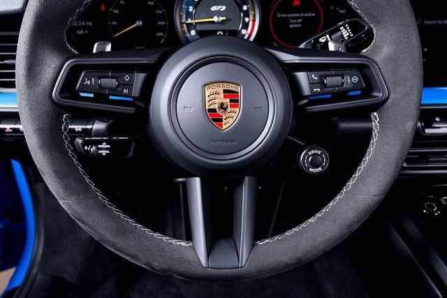 Used 2022 Porsche 911 GT3 RWD image 35