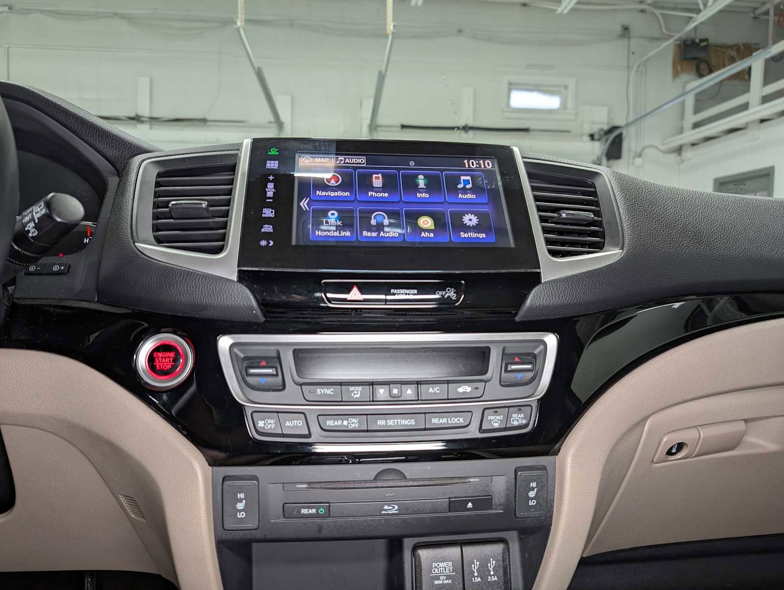 Used 2016 Honda Pilot Touring image 35