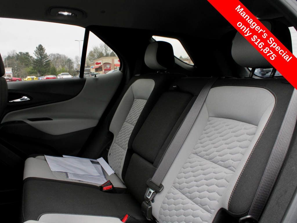 Used 2021 Chevrolet Equinox LS w/ LS Convenience Package image 11