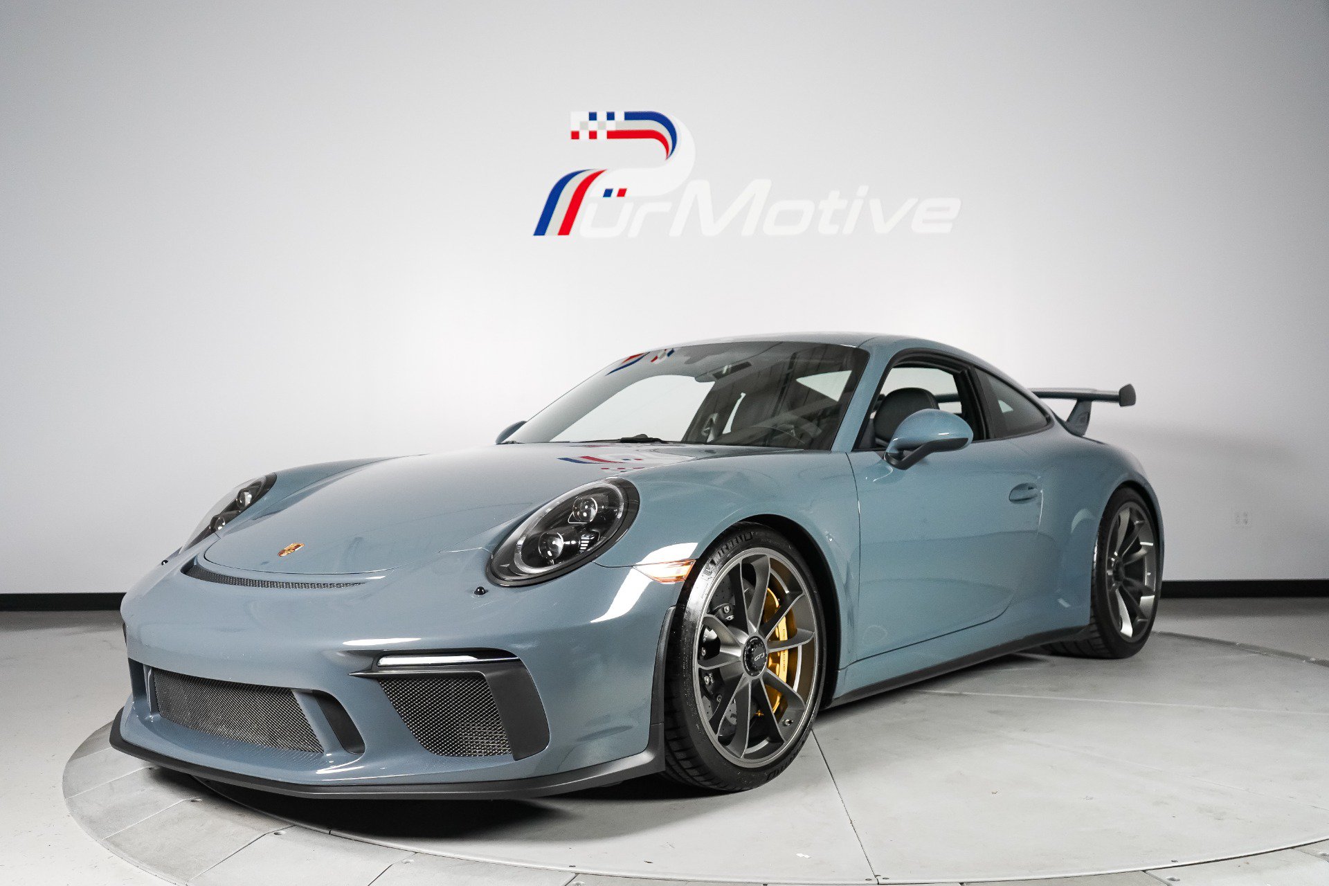 Used 2018 Porsche 911 GT3 RWD image 2