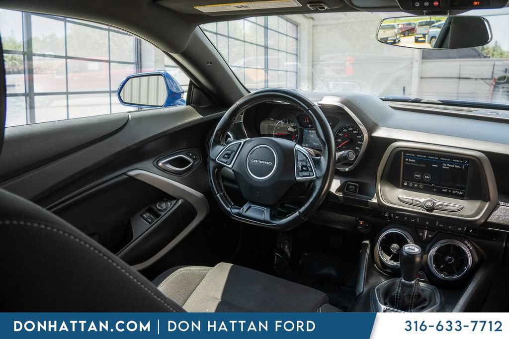 Used 2019 Chevrolet Camaro LT RWD image 5