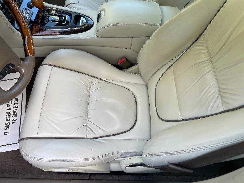 Used 2005 Jaguar XJ Vanden Plas RWD image 15