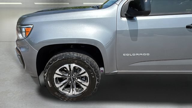 Used 2022 Chevrolet Colorado Z71 AWD/4WD image 33