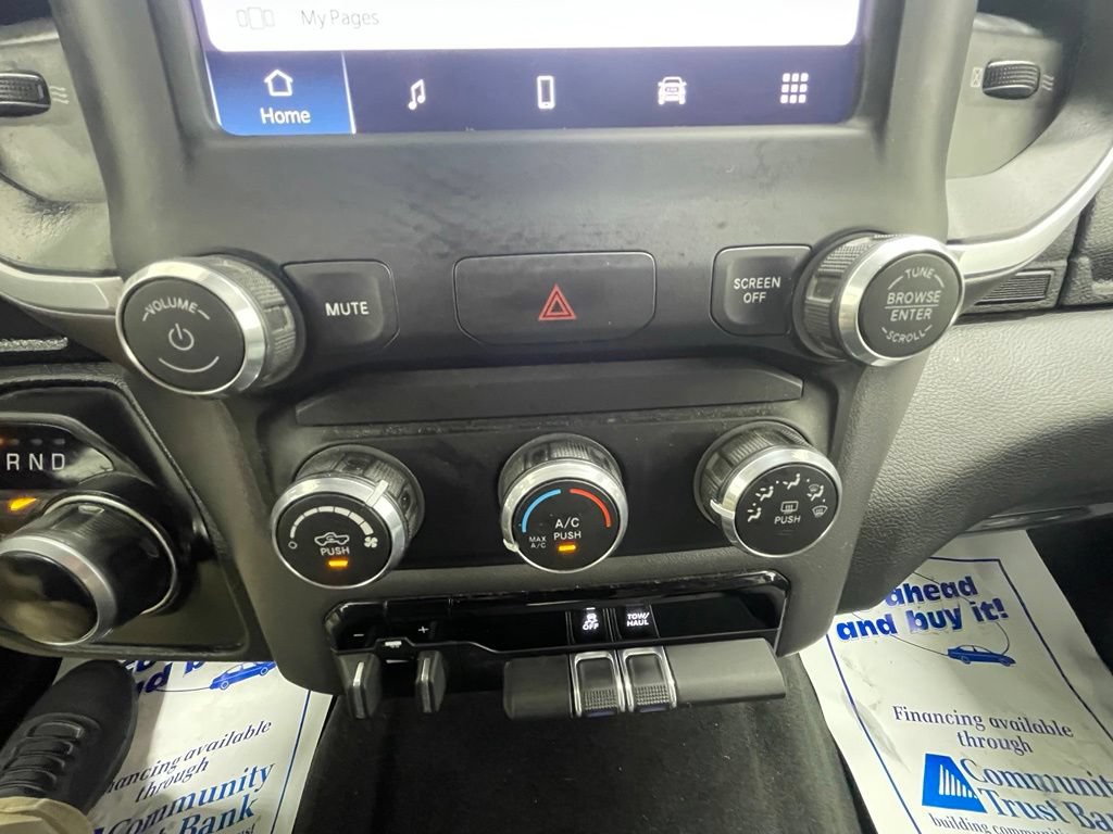 Used 2022 RAM 1500 Big Horn AWD/4WD image 18