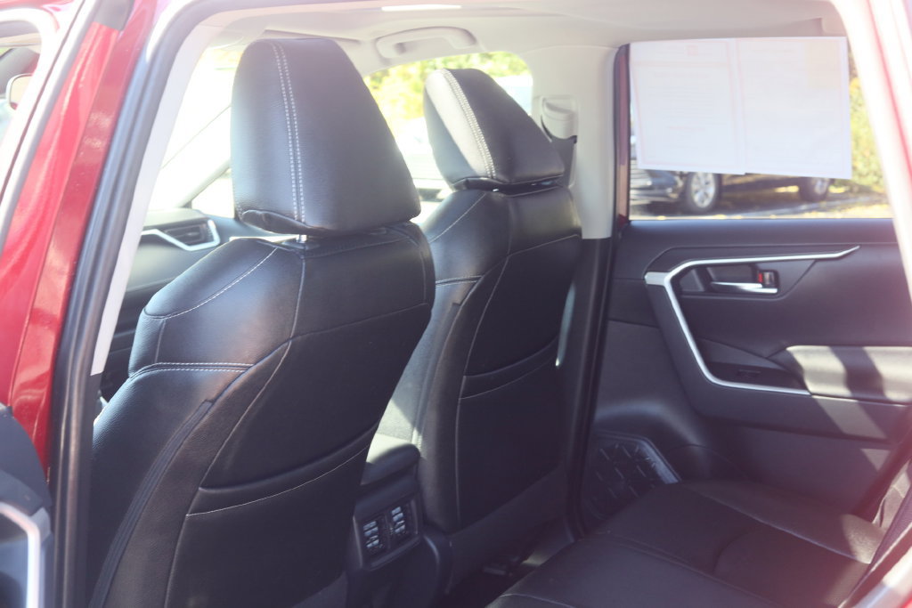 Certified 2024 Toyota RAV4 XLE w/ Convenience Package AWD/4WD image 24