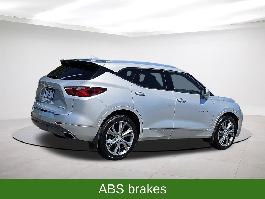 Used 2019 Chevrolet Blazer Premier w/ Sun and Wheels Package AWD/4WD image 7