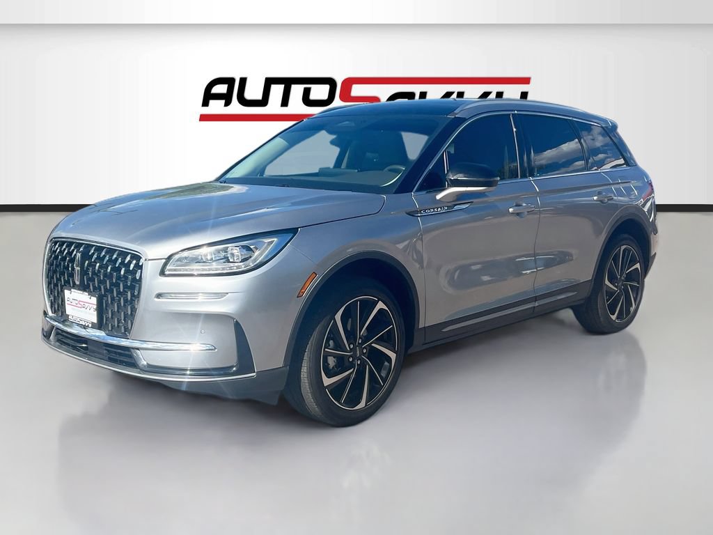Used 2024 Lincoln Corsair Reserve w/ Equipment Group 201A AWD/4WD image 3