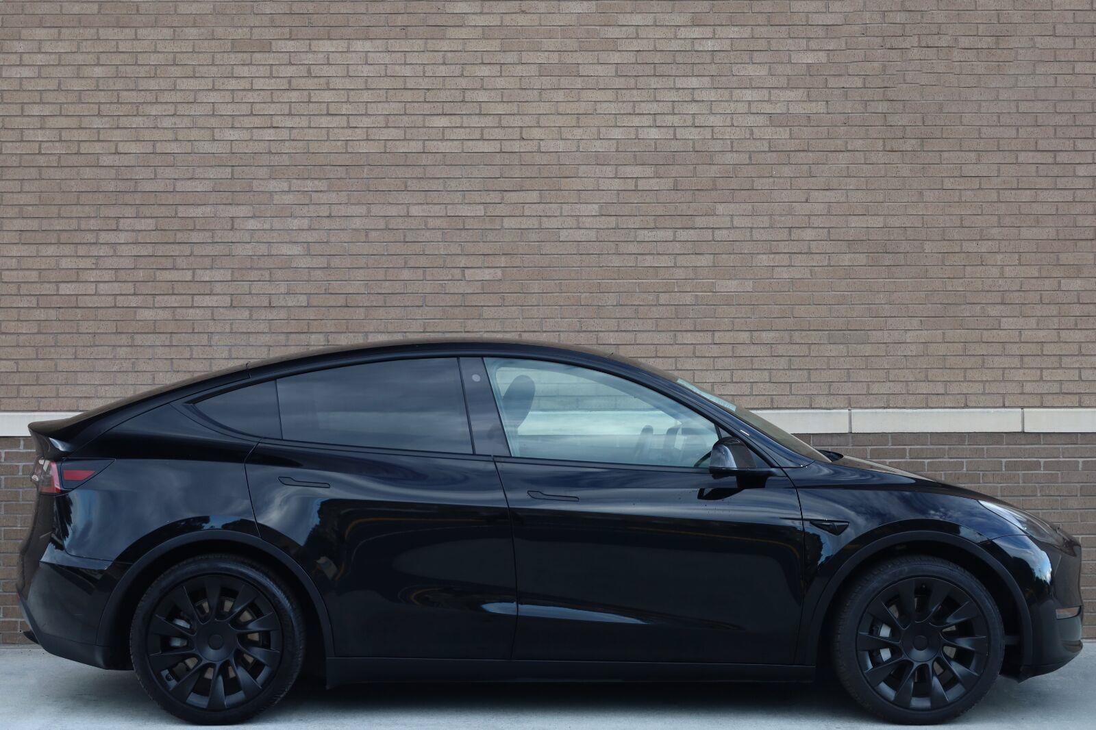 Used 2021 Tesla Model Y Long Range AWD/4WD image 3