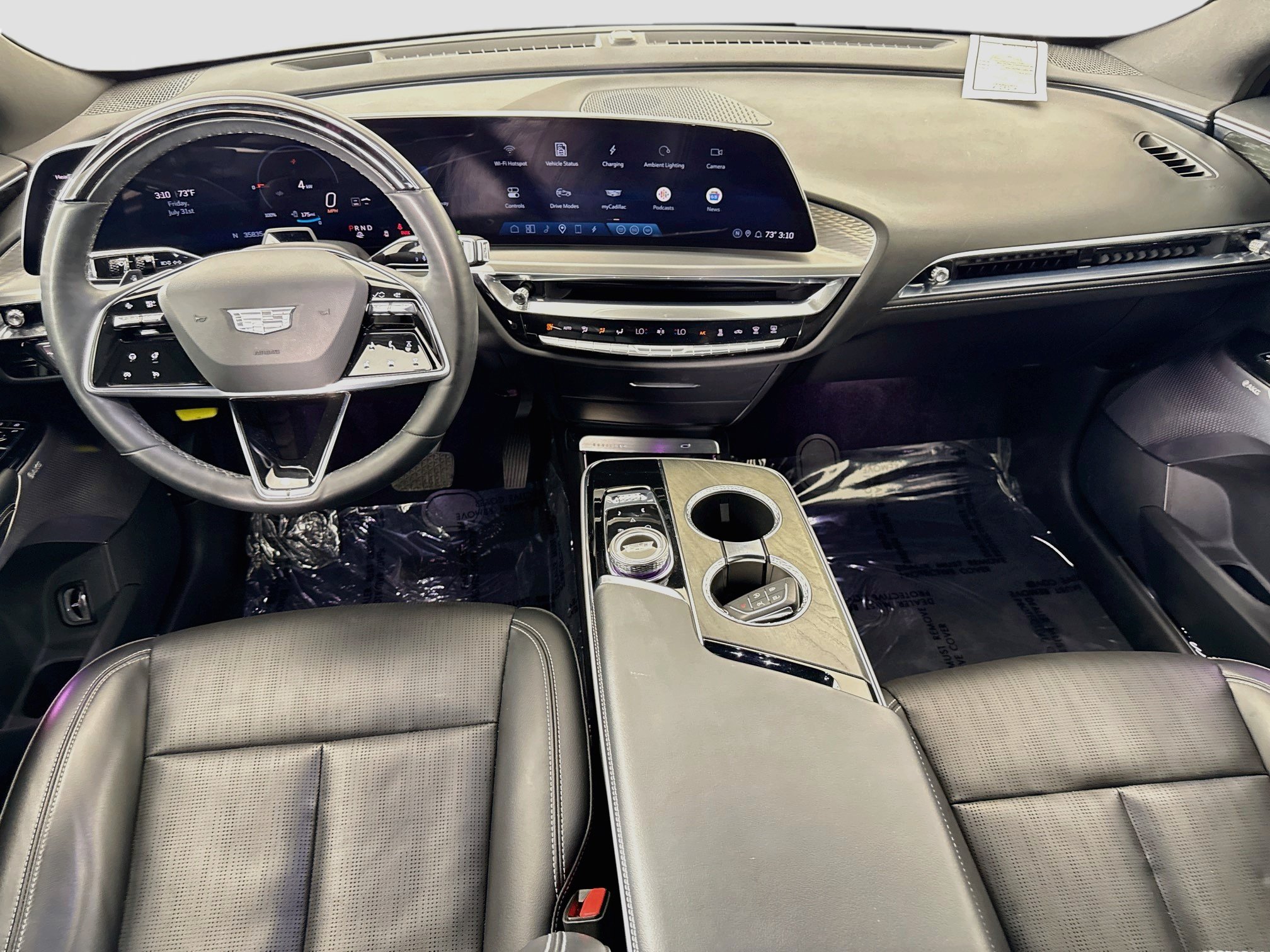 Used 2023 Cadillac Lyriq 2WD image 25