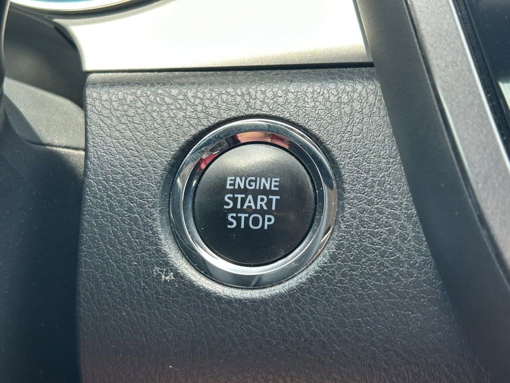 Used 2019 Toyota Camry XSE FWD image 24