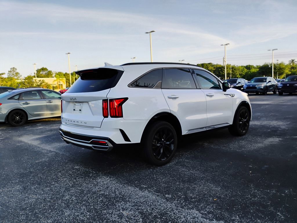 Used 2022 Kia Sorento SX FWD image 4
