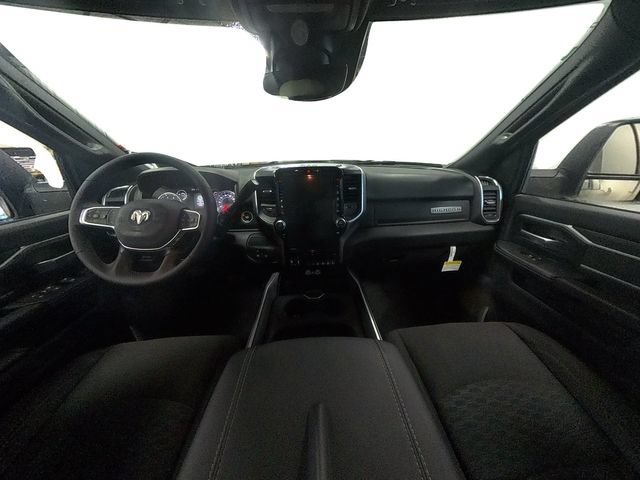New 2026 RAM 2500 Big Horn AWD/4WD image 32