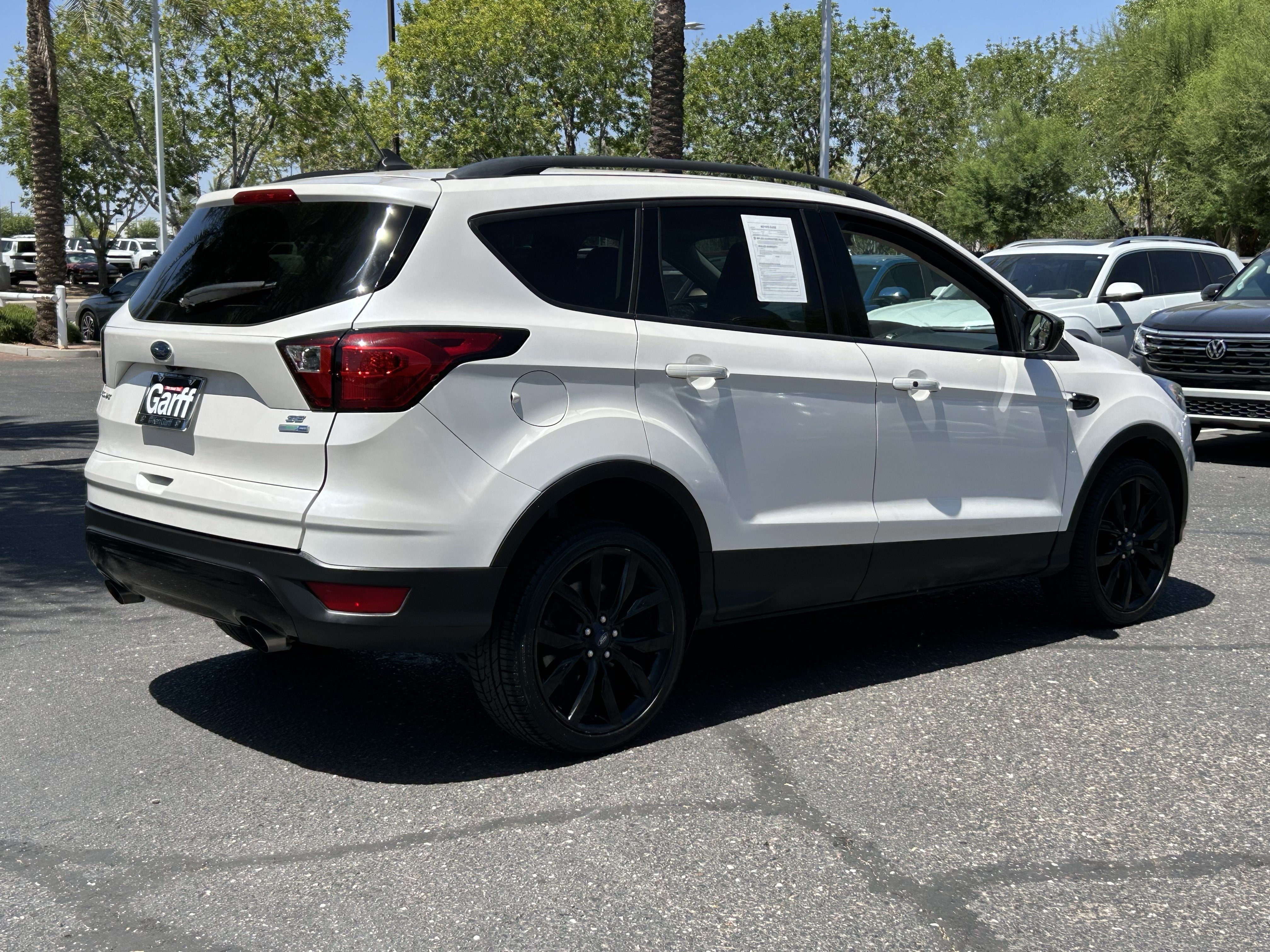 Used 2019 Ford Escape SE AWD/4WD image 4