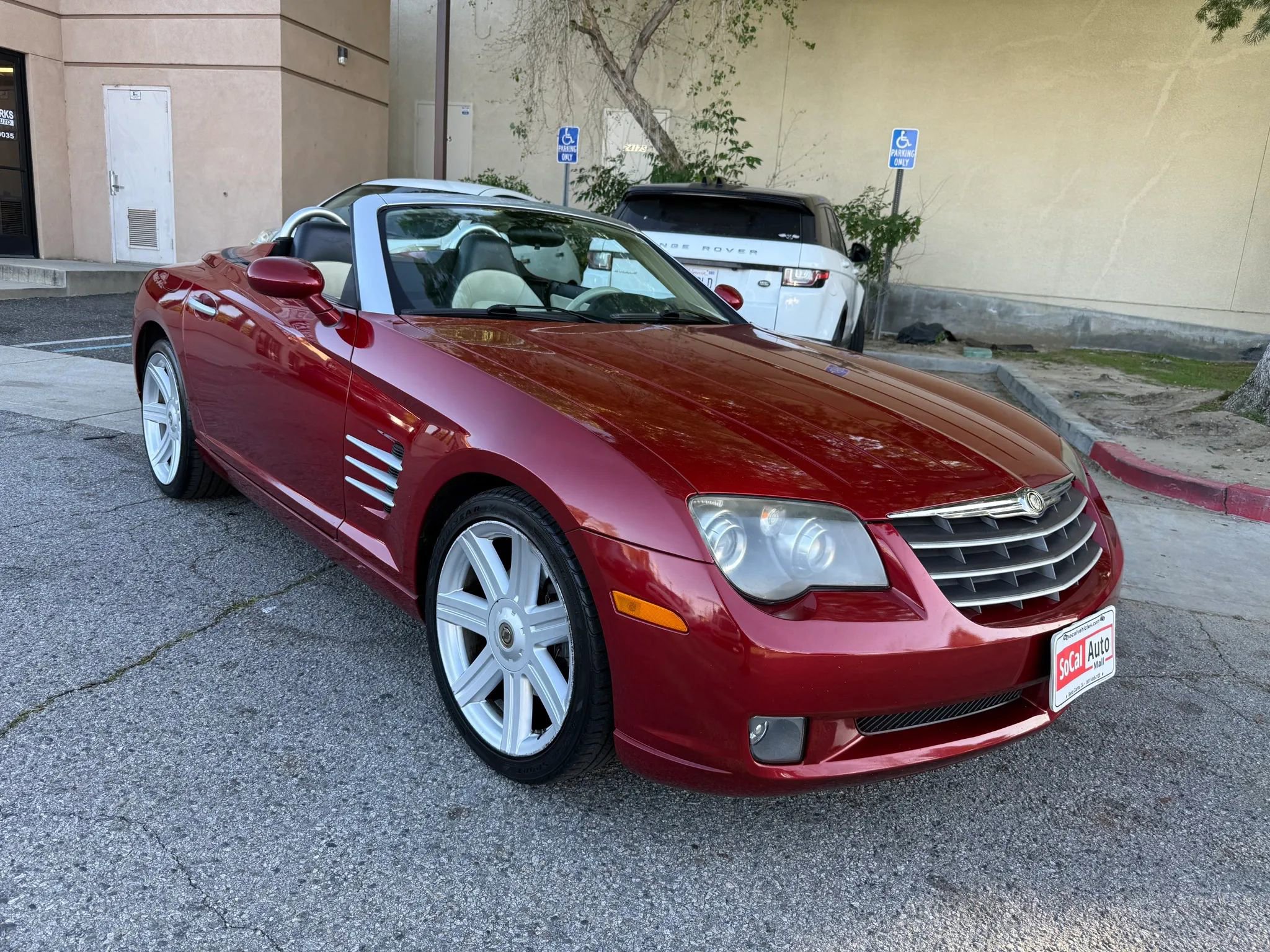 Used 2006 Chrysler Crossfire Limited RWD image 9