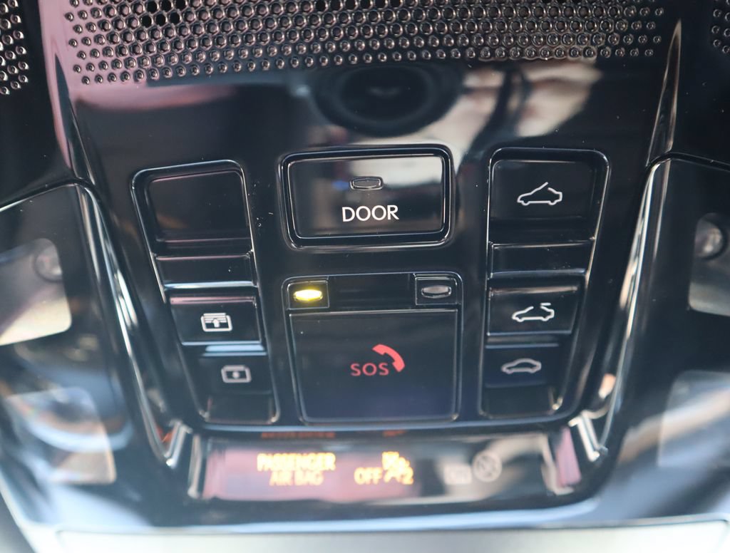 Used 2024 Lexus RX 450h AWD w/ Luxury Package image 37