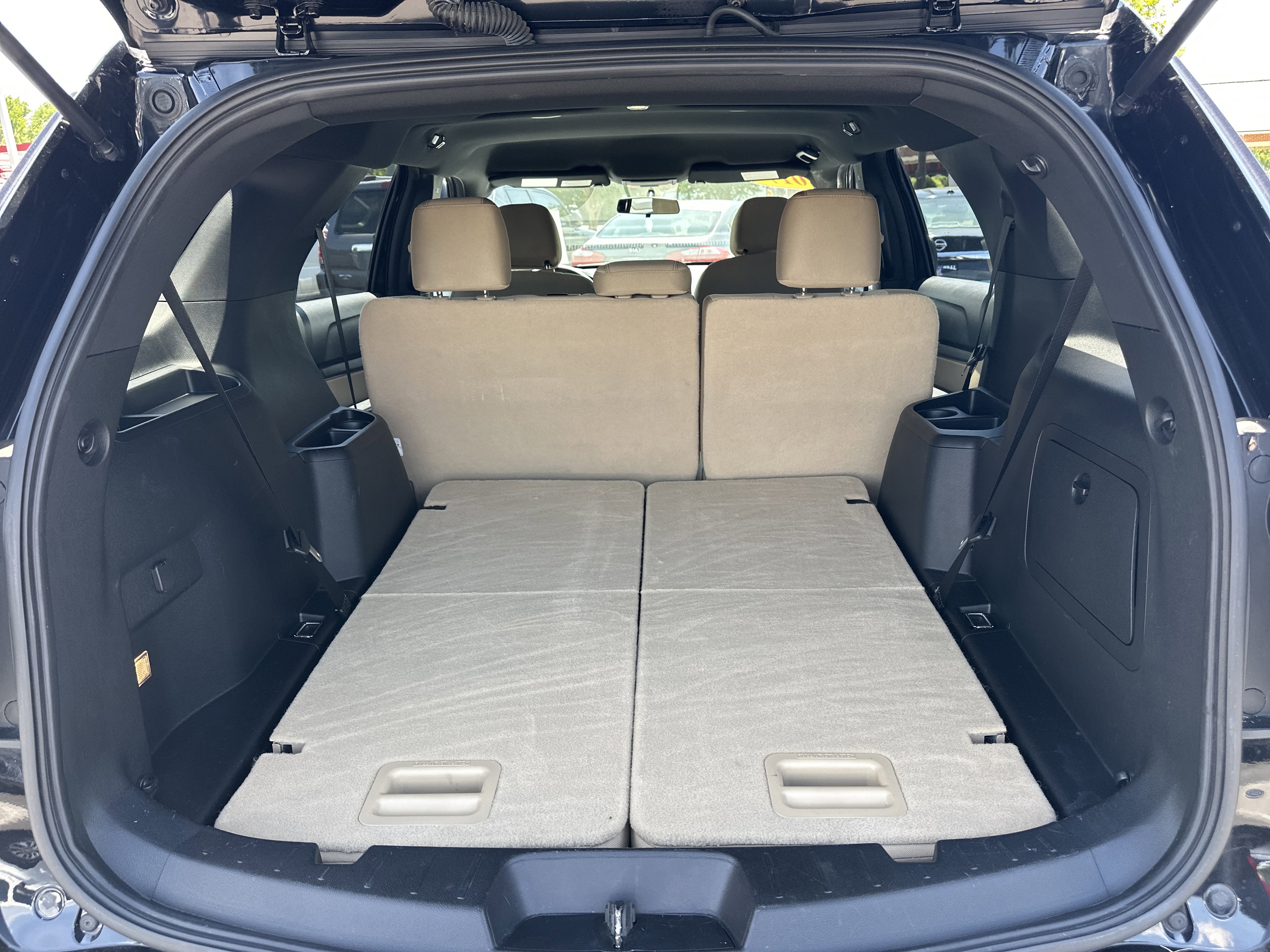 Used 2017 Ford Explorer FWD image 19