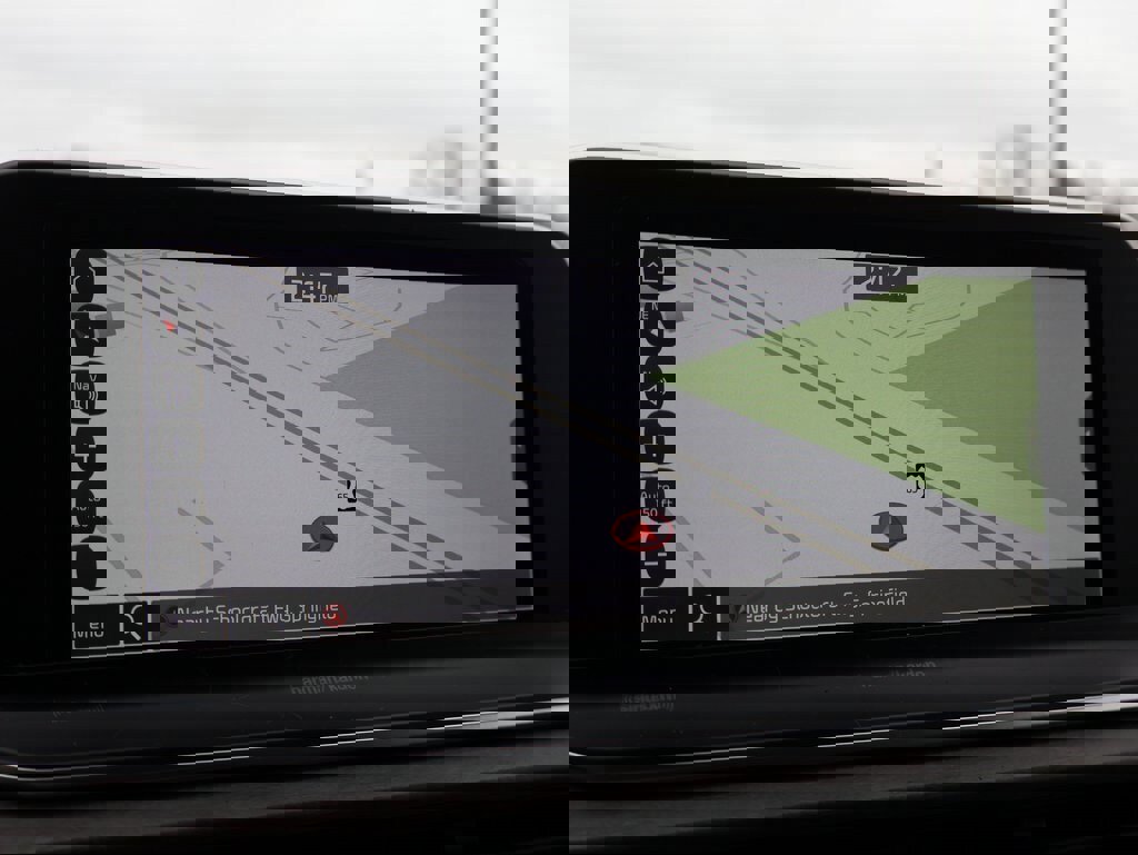 Used 2022 Kia Telluride SX w/ SX Prestige Package image 38