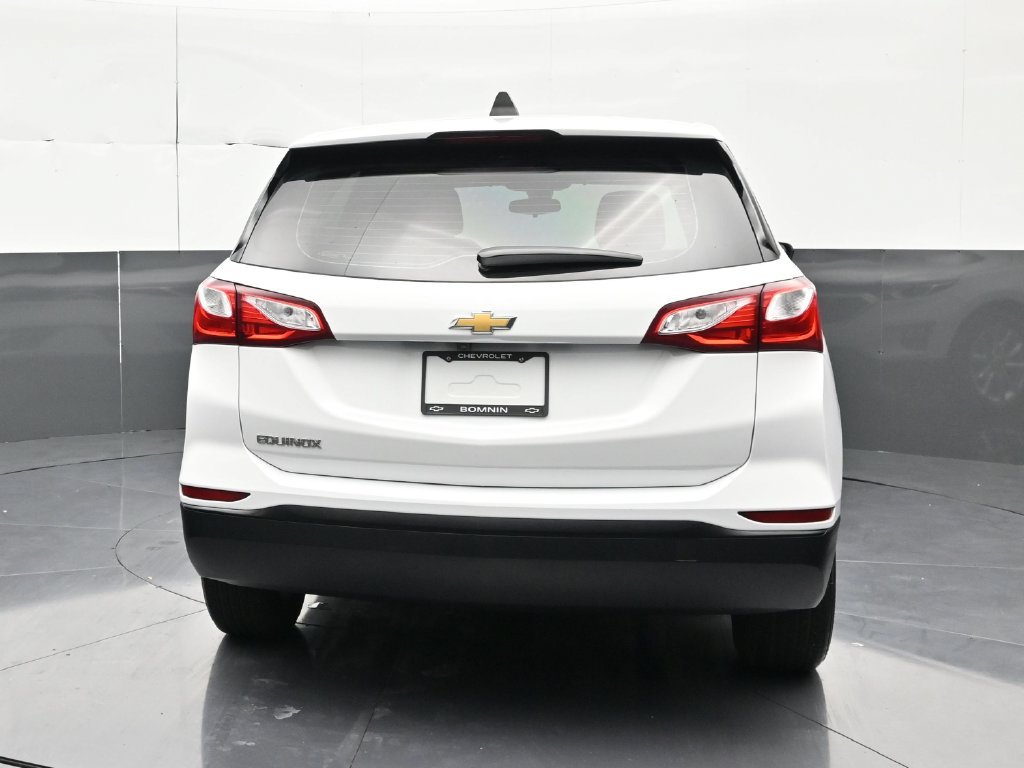 Used 2020 Chevrolet Equinox LS FWD image 4
