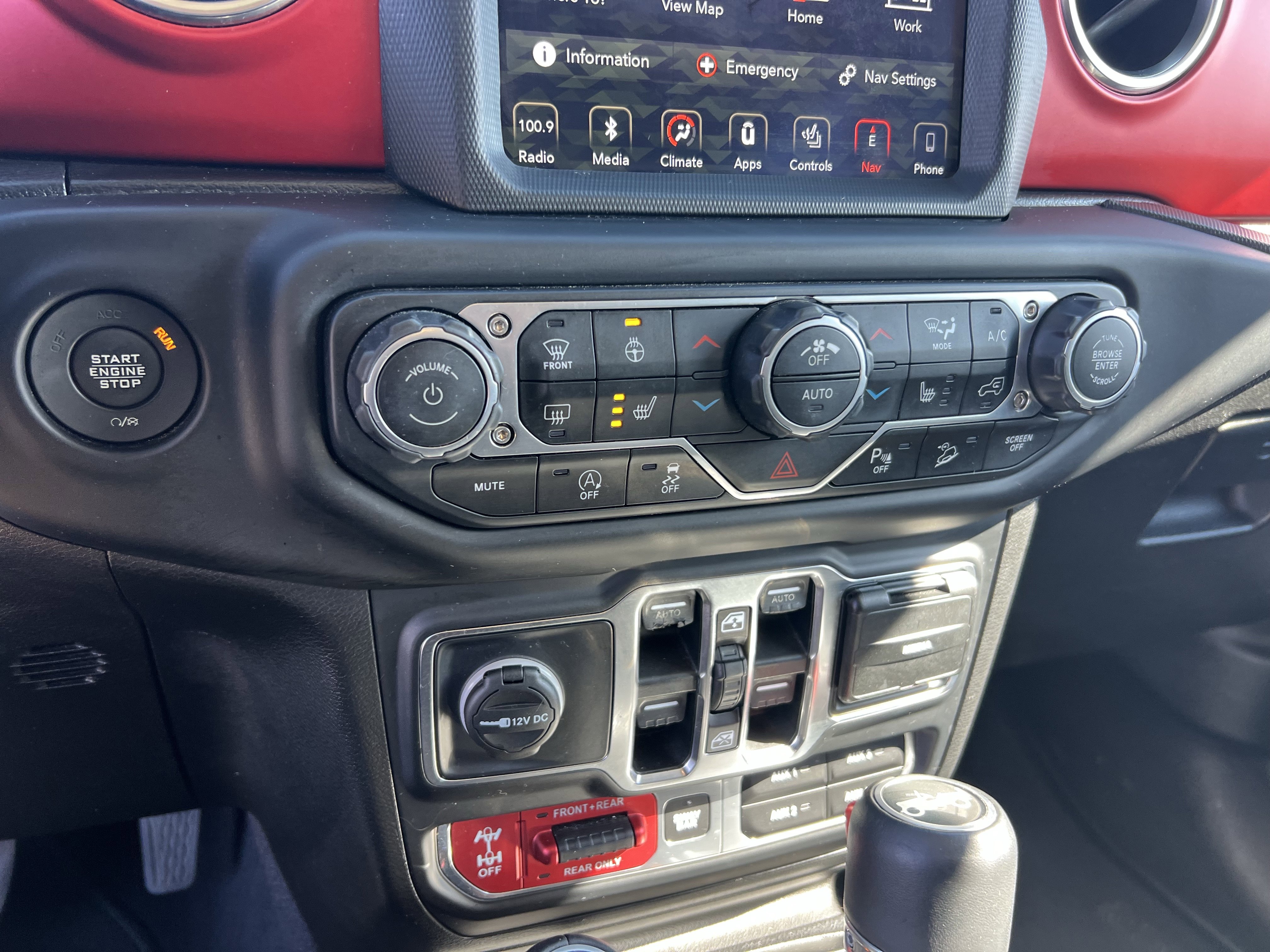 Used 2019 Jeep Wrangler Unlimited Rubicon image 28