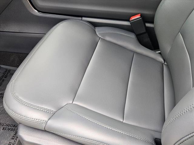 New 2026 Ford Expedition Active RWD image 4