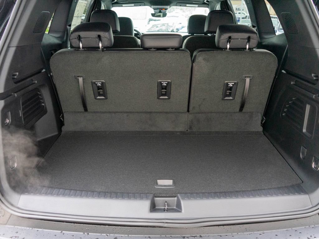 New 2026 GMC Acadia Elevation w/ Black Edition AWD/4WD image 33
