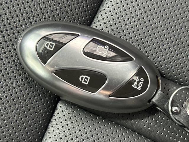 Certified 2025 Hyundai Sonata Limited FWD image 30