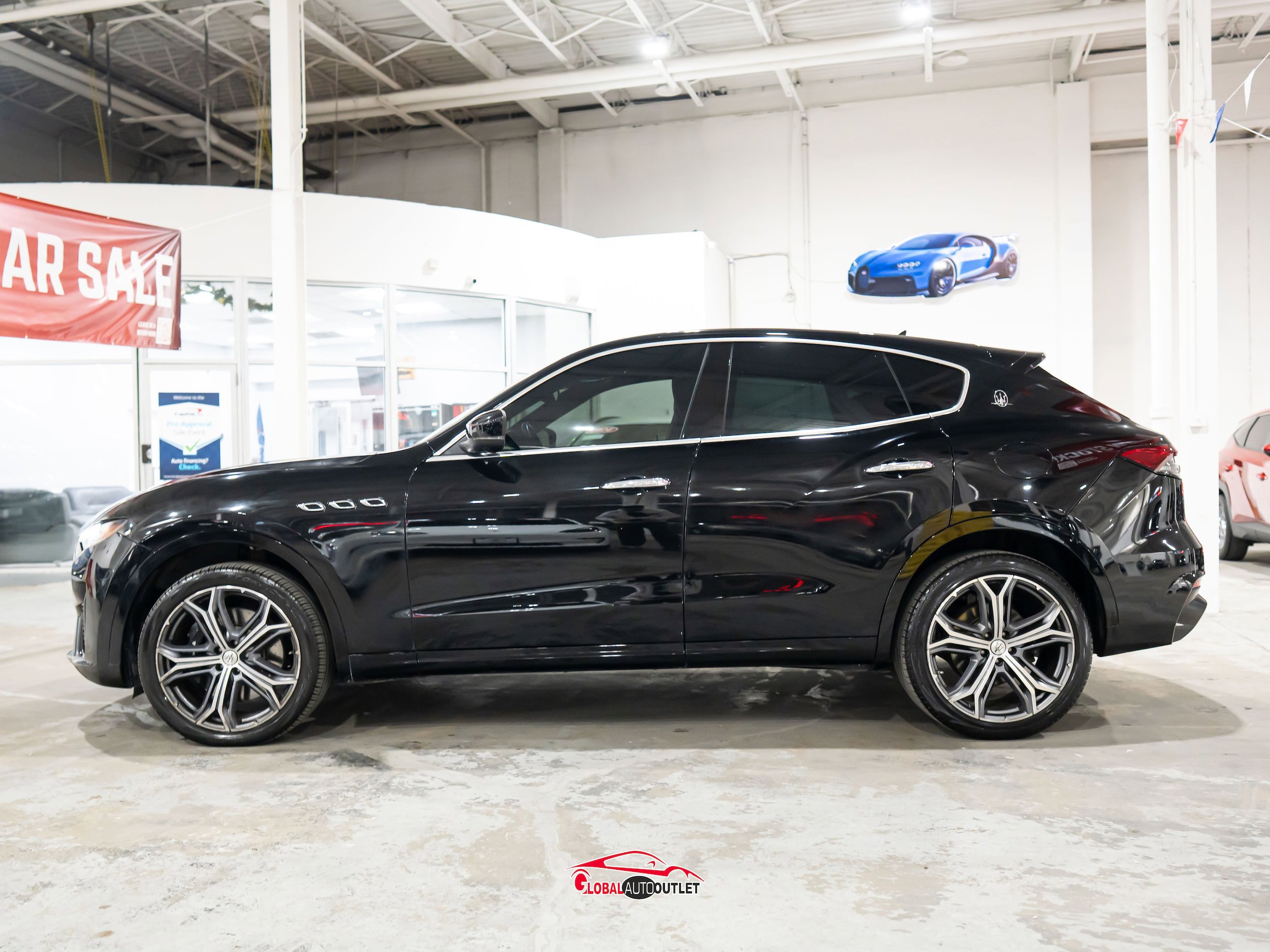 Used 2021 Maserati Levante S AWD/4WD image 4