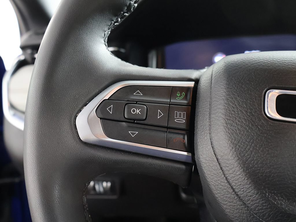 Used 2023 Jeep Compass Limited w/ Elite Group AWD/4WD image 42