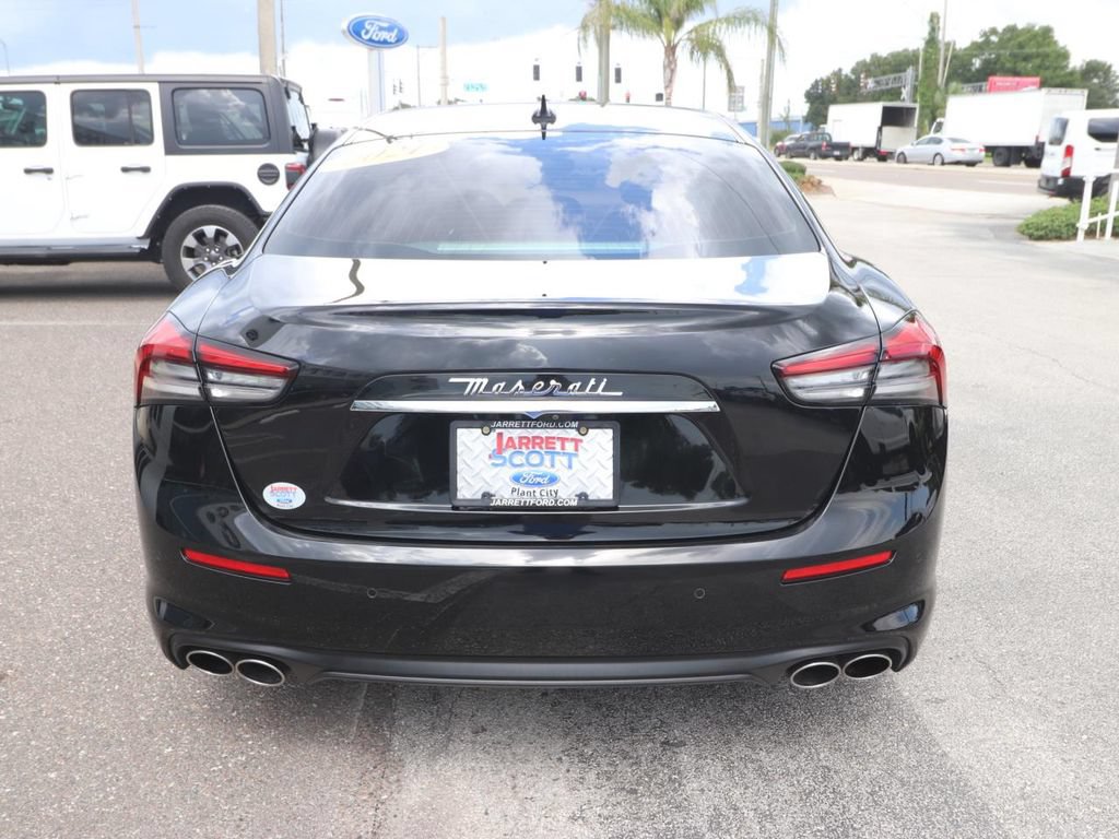 Used 2021 Maserati Ghibli S RWD image 14