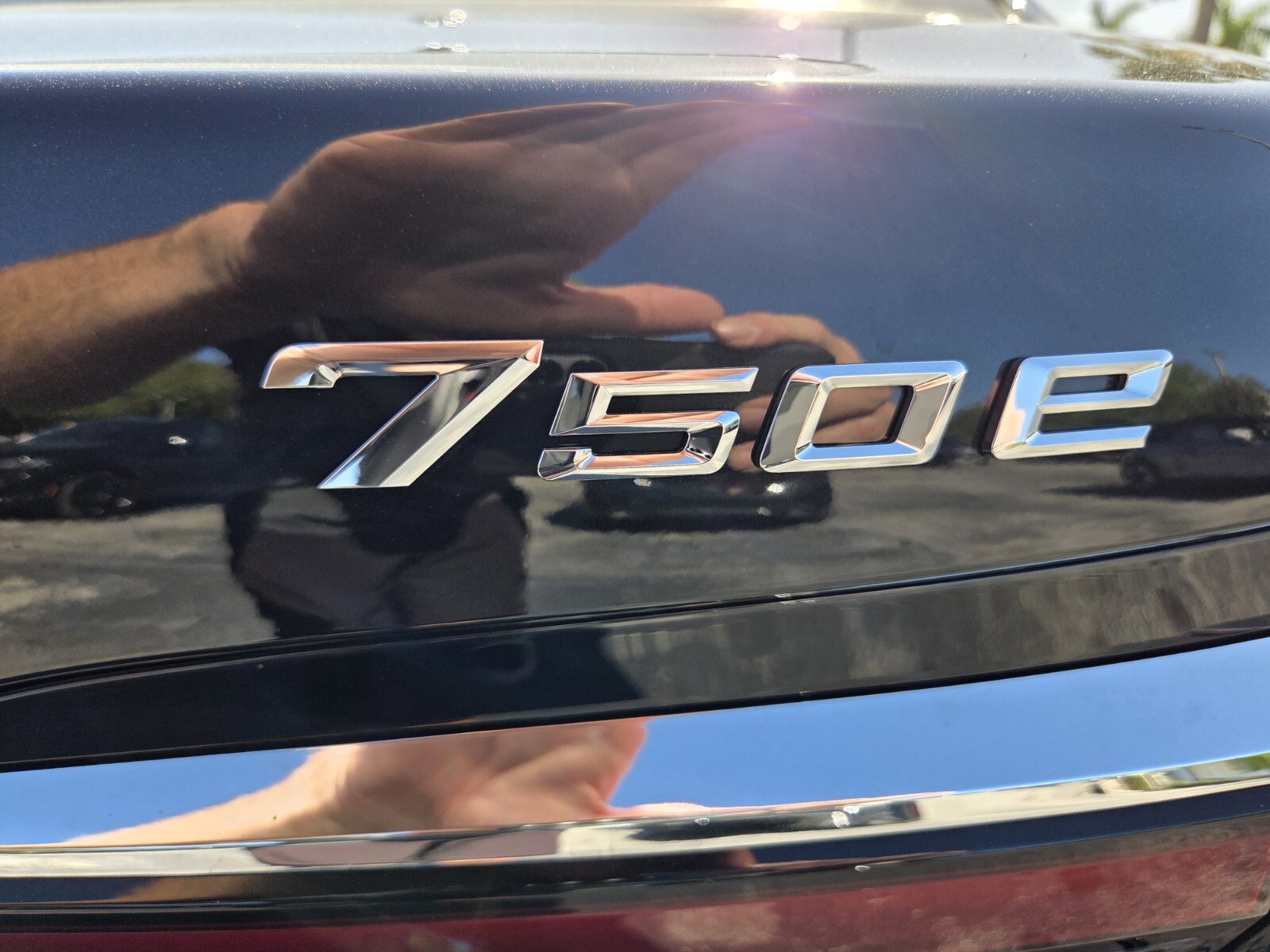New 2025 BMW 750e xDrive AWD/4WD image 14