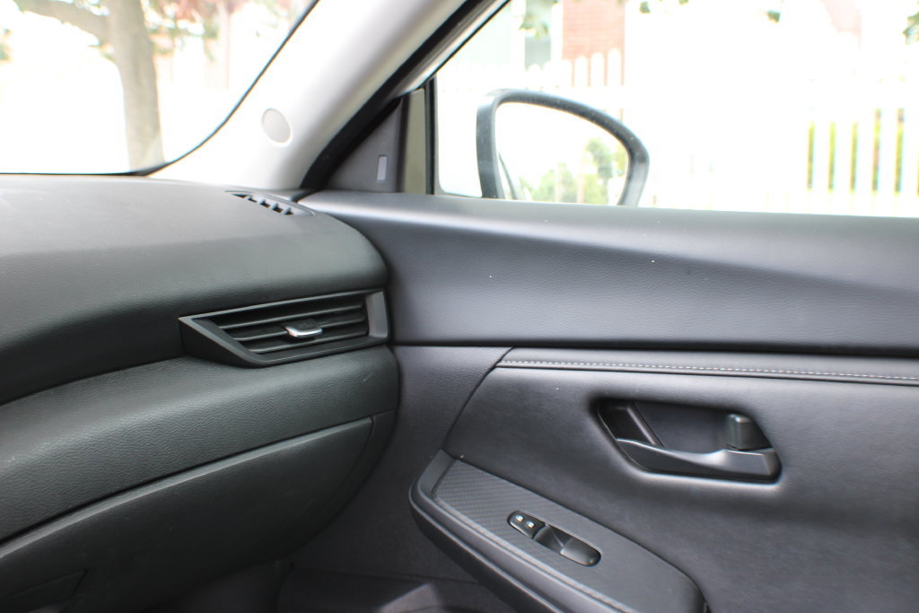 Used 2024 Nissan Sentra S FWD image 20