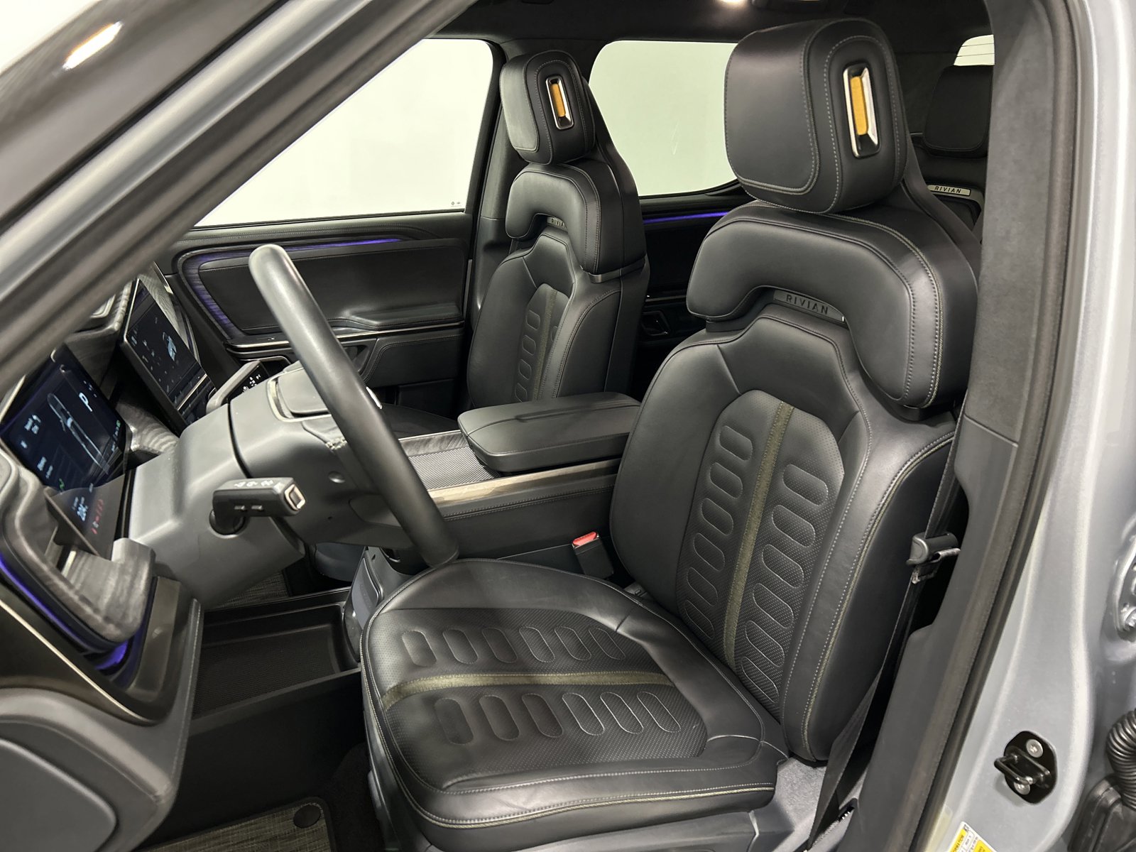 Used 2022 Rivian R1T Launch Edition AWD/4WD image 20