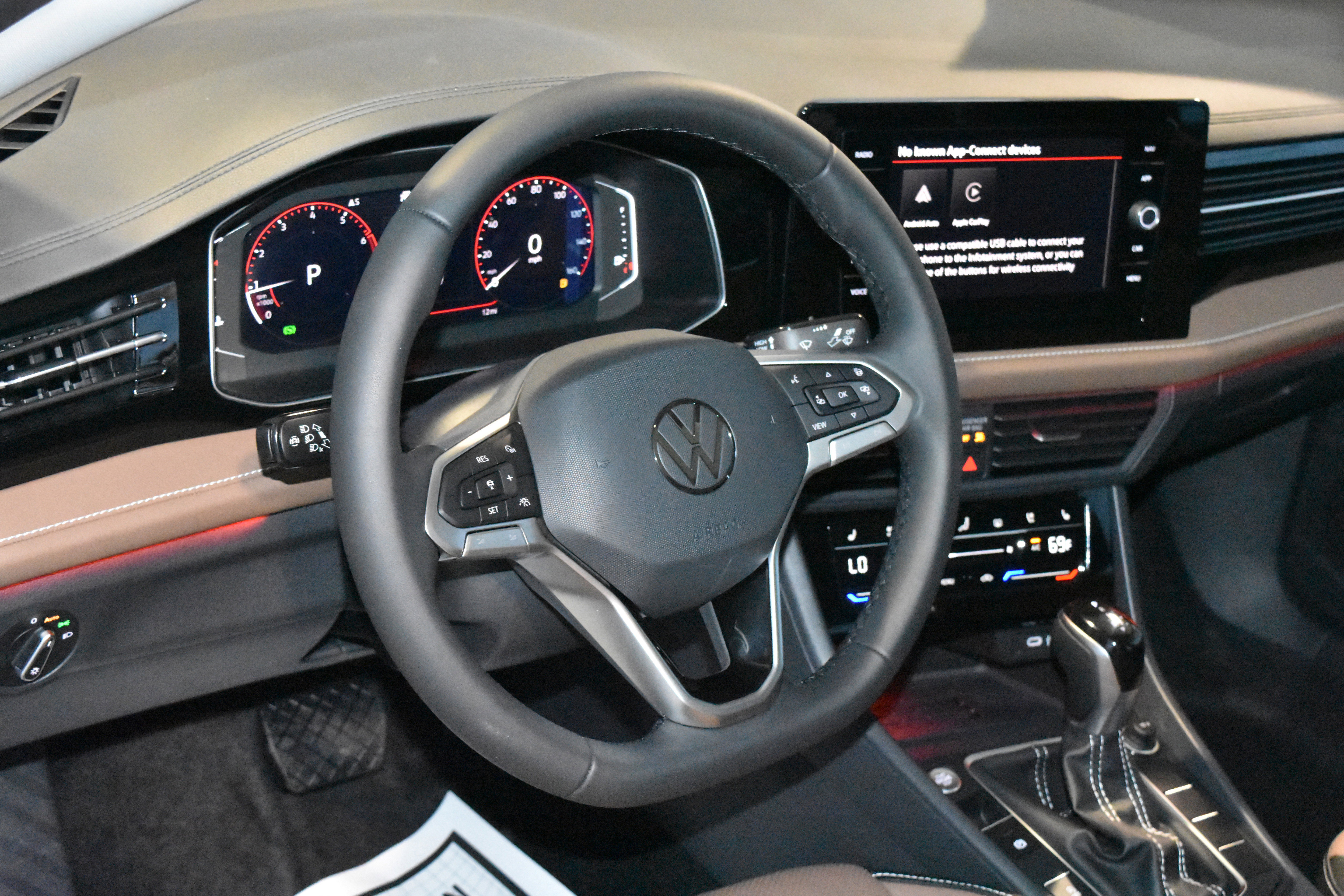 New 2026 Volkswagen Jetta SEL FWD image 2