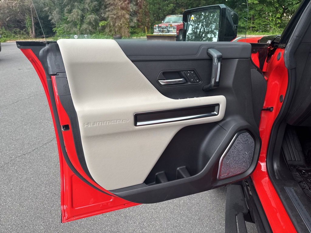 New 2026 GMC Hummer EV 4x4 Crew Cab image 18