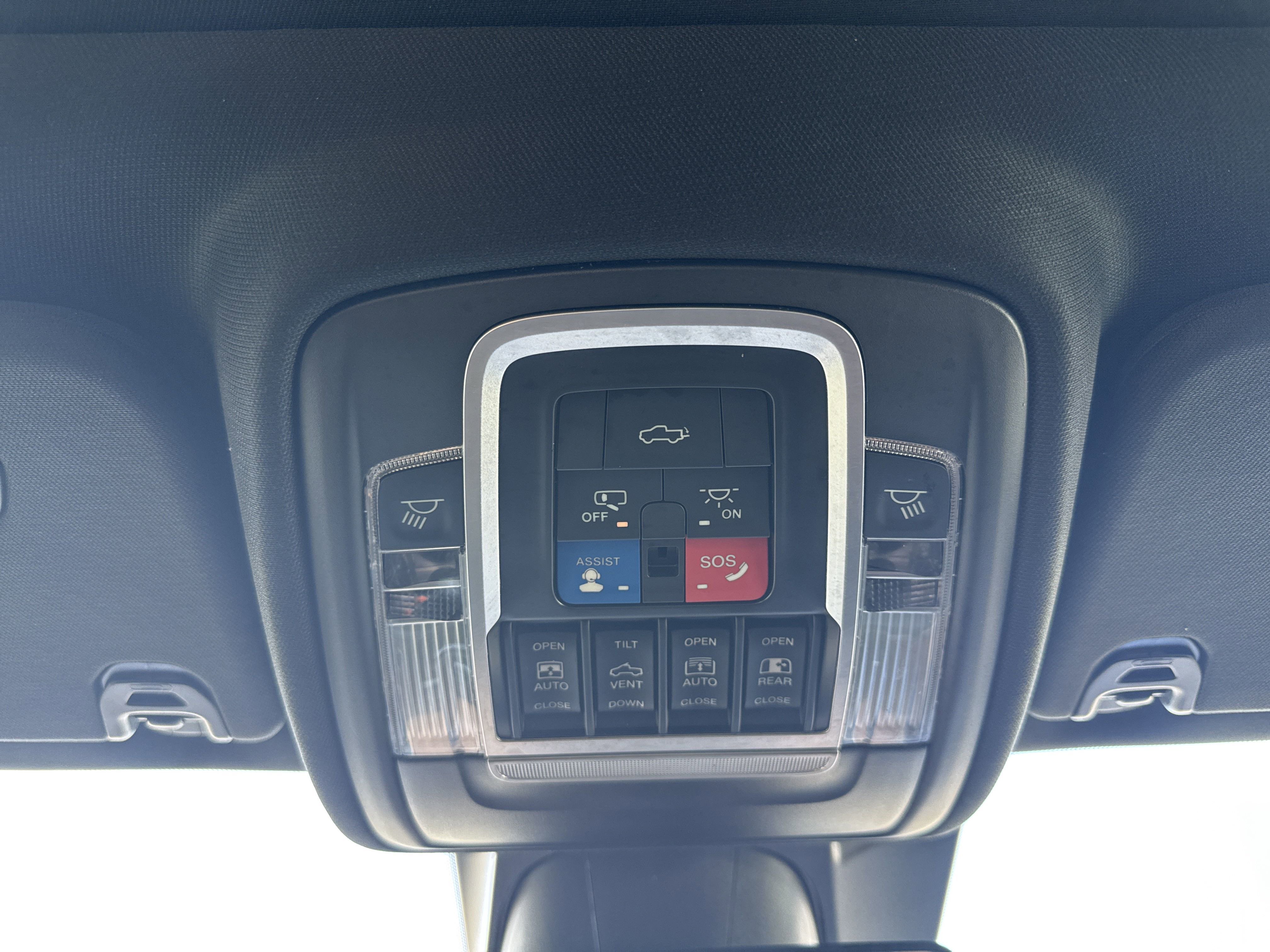 New 2023 GMC Savana 2500 w/ Driver Convenience Package image 26