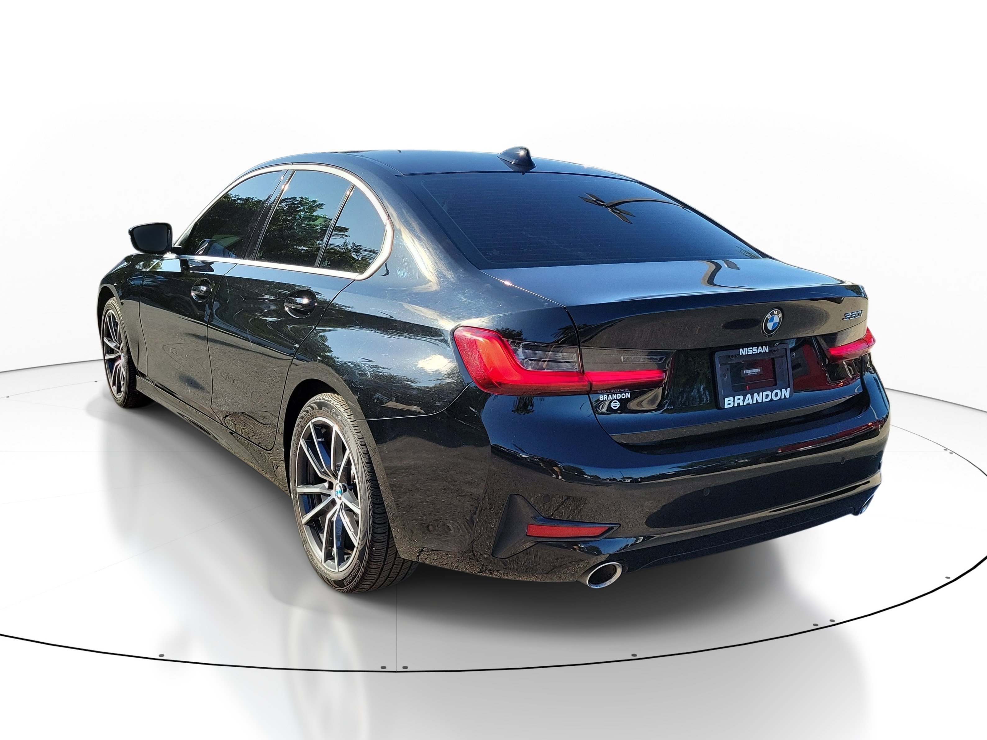 Used 2020 BMW 330i Sedan w/ Convenience Package RWD image 5