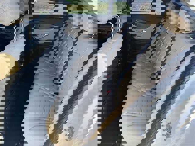 Used 2020 Mercedes-Benz C 300 4MATIC Sedan image 10