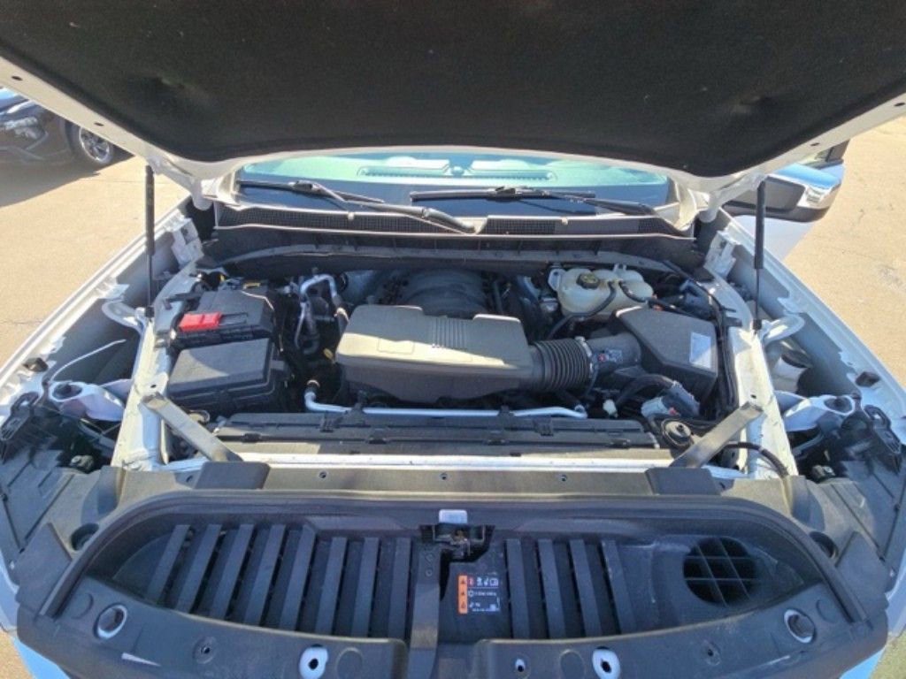 Used 2020 Chevrolet Silverado 1500 LT image 19