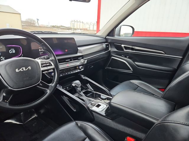 Used 2025 Kia Telluride S image 31