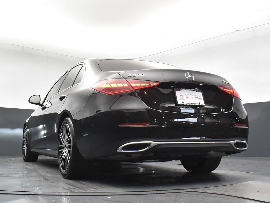 Used 2025 Mercedes-Benz C 300 4MATIC Sedan image 25