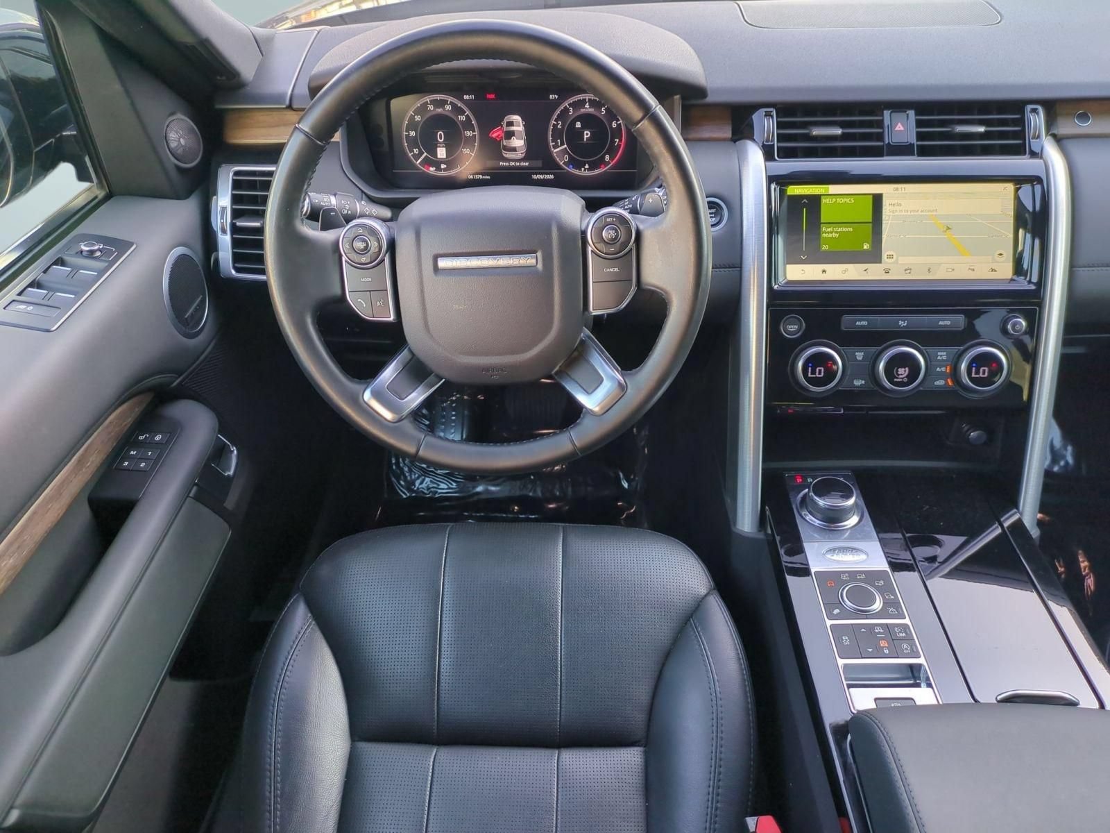 Used 2018 Land Rover Discovery HSE AWD/4WD image 27