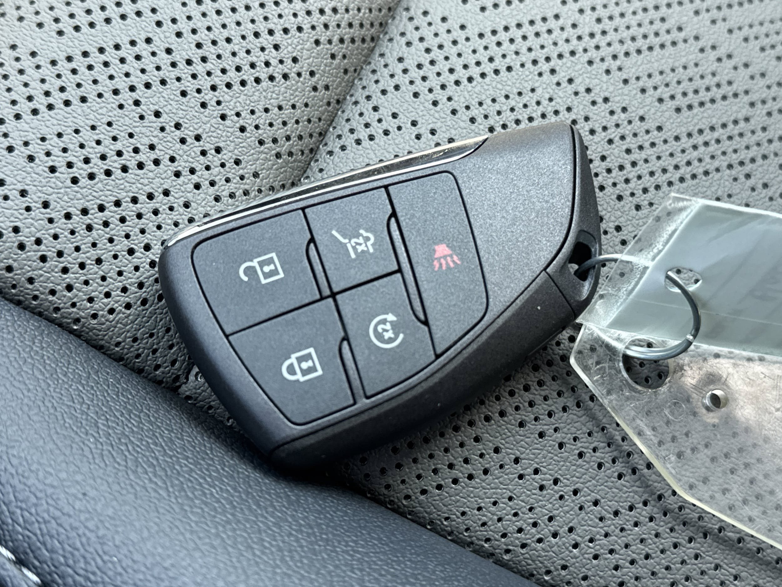 New 2026 Chevrolet Equinox LT w/ Convenience Package II FWD image 35