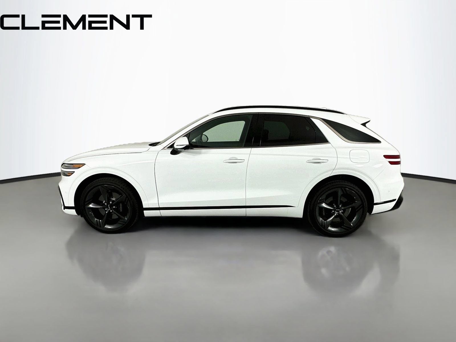 Used 2026 Genesis GV70 2.5T Sport Prestige AWD/4WD image 6