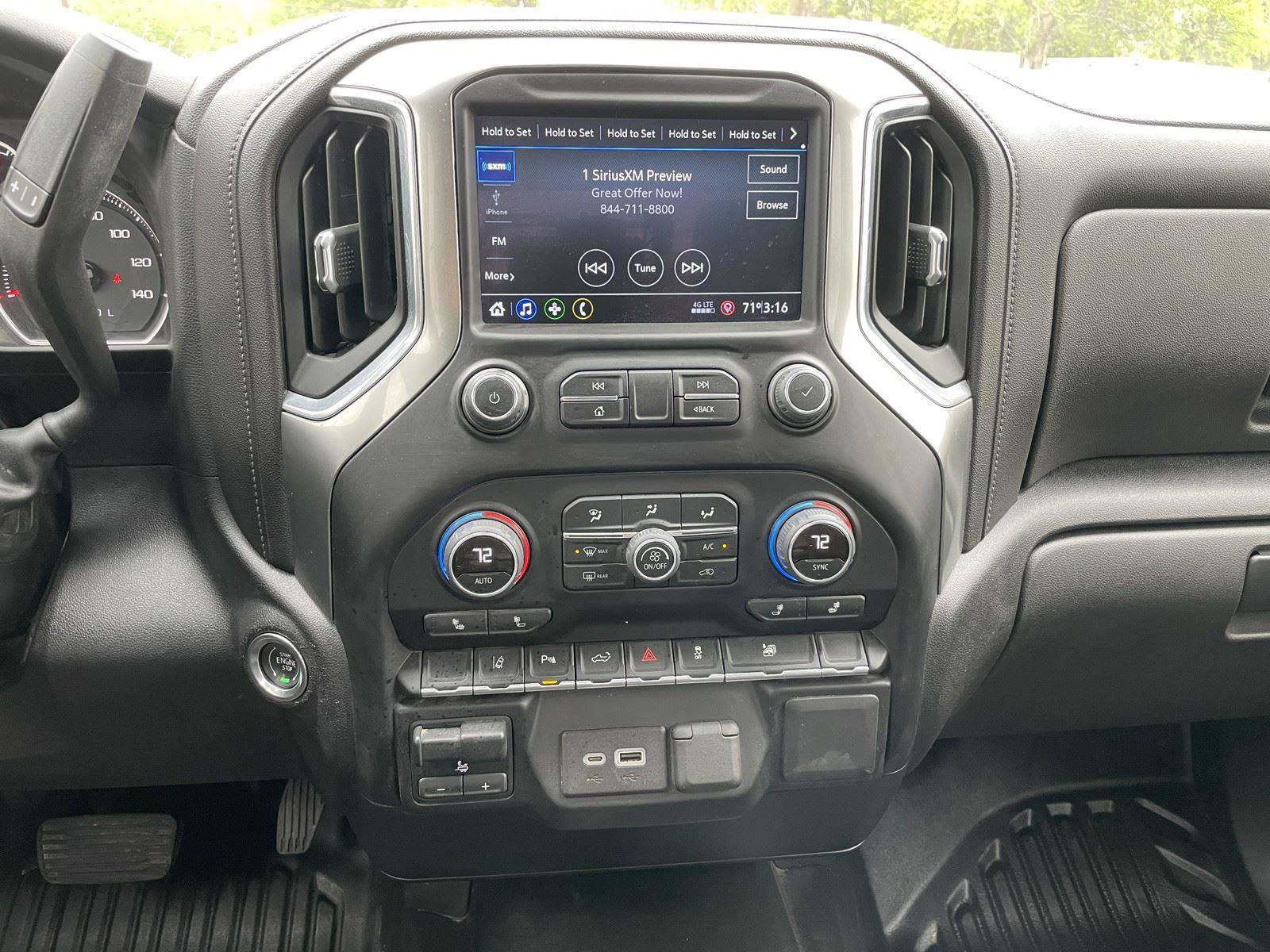 Used 2022 Chevrolet Silverado 2500 LT w/ Convenience Package image 6