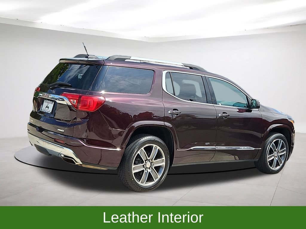 Used 2018 GMC Acadia Denali w/ Technology Package AWD/4WD image 7